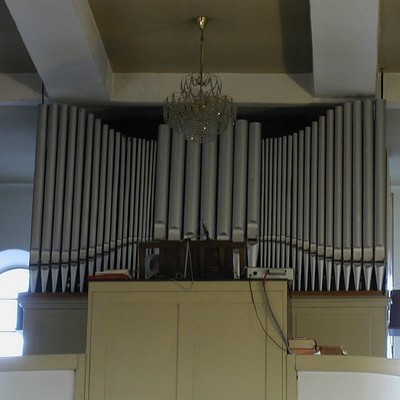 Dvojmanuálový organ s pedálom II / P / 8 (3+4+1)
