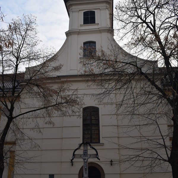 ke/KE-Juh_DuchSv_LZ01.jpg. Autor foto: Ľubomír Zelenák.  Budova.