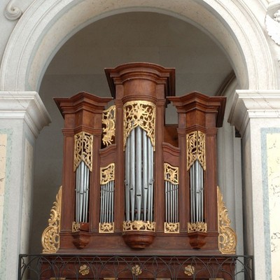 kr/KrasHorka_kapl_02_DVD.jpg