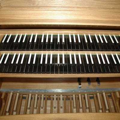 Autor foto: Marian Alojz Mayer. Manuálové klaviatúry.