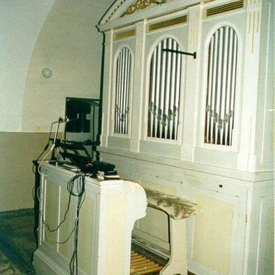 Petrov organ v r. kat. kostole v Boleráze. organari/Petr_Boleraz_svMichal.jpg