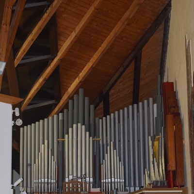 Dvojmanuálový organ s pedálom II / P