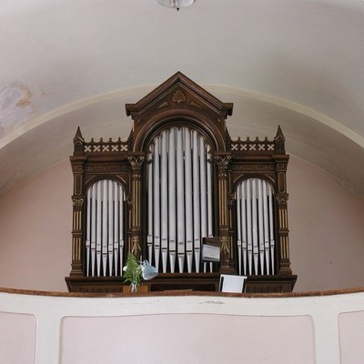 Jednomanuálový organ s pedálom I / P / 8 (6+2)