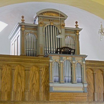 Jednomanuálový organ s pedálom I / P