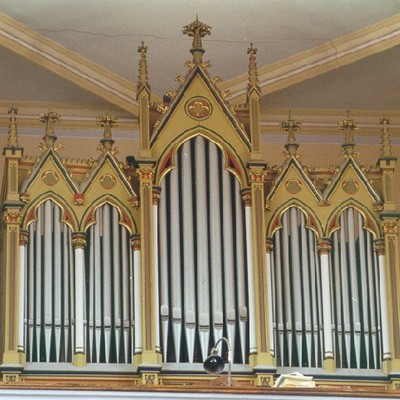 Jednomanuálový organ s pedálom I / P / 11/7 (8/5+3/2)